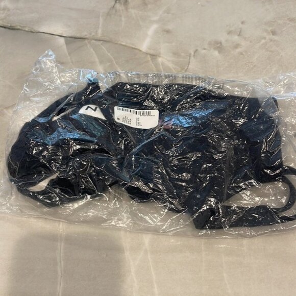 Lululemon Athletica Women Black Stretch Back Strap Running Sport Bra Size 6 - Picture 3 of 4